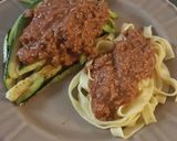 Une image de l'étape 4 de Tagliatelles de courgettes à la bolognaise.