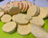 Foto del paso 5 de la receta: Mano de piedra con camote