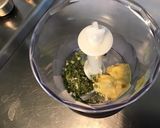 Une image de l'étape 1 de Sauce salade noix et framboise.