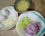 A picture of step 1 of Cheese Omelet.