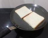 ચીઝી ગાર્લિક બ્રેડ (Cheesy Garlic Bread Recipe In Gujarati) રેસીપી સ્ટેપ2ફોટો