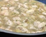 Kapros - túrós - szalonnás csirkemellragu recept fázis 2 fotója