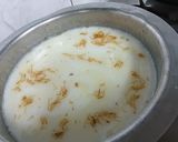 A picture of step 1 of Vermicelli Kheer.