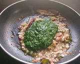 લહસુની પાલક ખીચડી (Spinach Garlic Khichdi recipe in gujarati) રેસીપી સ્ટેપ3ફોટો