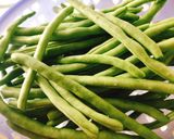 Hình bước làm 1 của món Đậu Cô Ve Xào Tỏi