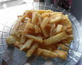 Foto langkah ke 5 dari resep Singkong goreng empuk.