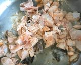 A picture of step 1 of Salmon Eggs.
