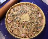 Une image de l'étape 9 de Tarte aux poireaux, saucisses à l'ancienne et emmental (pâte brisée épeautre origan).