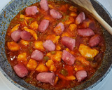 Foto del paso 3 de la receta: Fideuá de pavo y pollo con alioli