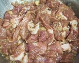 รูปขั้นตอนการทำที่ 4 ของ หมูเค็มทอด