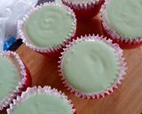 Foto langkah ke 4 dari resep Bolu kukus semangka anti gagal (bolu sprite).