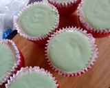 Foto langkah ke 4 dari resep Bolu kukus semangka anti gagal (bolu sprite).