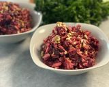 Une image de l'étape 4 de Salade revigorante de betterave rouge.
