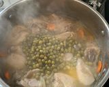Foto del paso 4 de la receta: Pollo arvejado
