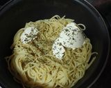 Foto del paso 2 de la receta: Pasta con salteado de salchichas y bacon