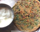 A picture of step 6 of Palak paneer paratha.