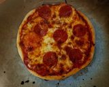 Foto del paso 12 de la receta 🍕Pizzas de pepperoni y dos quesos🧀 con masa casera