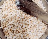 A picture of step 1 of Sabudana Khichdi.