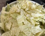 Villámgyors frankfurti leves kelkáposztából recept fázis 3 fotója