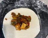 A picture of step 7 of Chilli paneer buns.