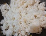 Foto langkah ke 3 dari resep Nasi Goreng Kecombrang.