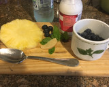 Foto del paso 1 de la receta: Batido para una mañana color de rosa