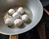 A picture of step 3 of Kele ka kofta.