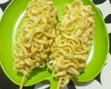 Foto langkah ke 5 dari resep Corndog Mie (tanpa telur).