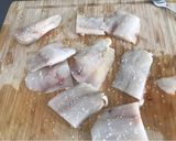 Foto del paso 5 de la receta: Merluza en salsa de piquillos