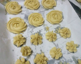 A picture of step 6 of Melting moments cookies.