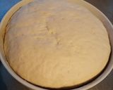 Foto del paso 1 de la receta: Medialunas comunes y rellenas