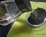 عکس مرحله 2 از دستور کیک کشمشی پرتقالی