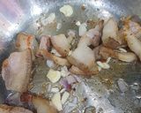 Hình bước làm 3 của món Đầu cá lăng nấu thịt chuối đậu