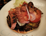 Foto del paso 8 de la receta: Hamburguesas al carbón