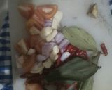 Foto langkah ke 2 dari resep Tumis iga sapi pedas manis.