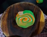 A picture of step 8 of Tri-colour Chicken Walnut Momos.