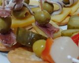 Foto del paso 1 de la receta: Combinado de pintxos, aperitivo, anchoa, boquerón, etc