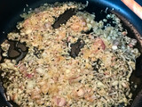 Pimientos rellenos de carne y quinoa con salsa de tomate a la crema