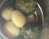 पालक आलू की सब्जी (Palak aloo ki sabzi recipe in Hindi) रेसिपी चरण 3 फोटो