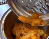 A picture of step 3 of Mango frooti.