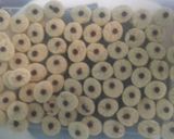 Foto del paso 9 de la receta: Alfajores de maizena con y sin color