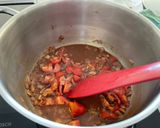 A picture of step 2 of Aubergine, spinach and chickpea curry.
