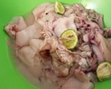 Foto langkah ke 1 dari resep Cumi asam manis saus tiram.