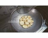 Colacasia fry (Kochu Vaja) recipe step 2 photo