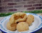 Foto langkah ke 8 dari resep Onde-onde keju.