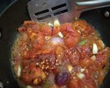 A picture of step 5 of Cheesy grilled tomato soup.