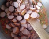 A picture of step 3 of Fried rice and sausages#myuniquericecontest.