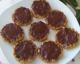 Foto del paso 4 de la receta: Galletas o Tartitas De Avena  Con Dulce Y Chocolate