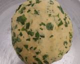 A picture of step 3 of Methi Thepla.
