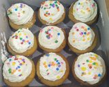 Foto langkah ke 7 dari resep Italian Meringue Buttercream (Tanpa Termometer).